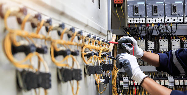 Professional Electrician technician working in Bayshore, NC